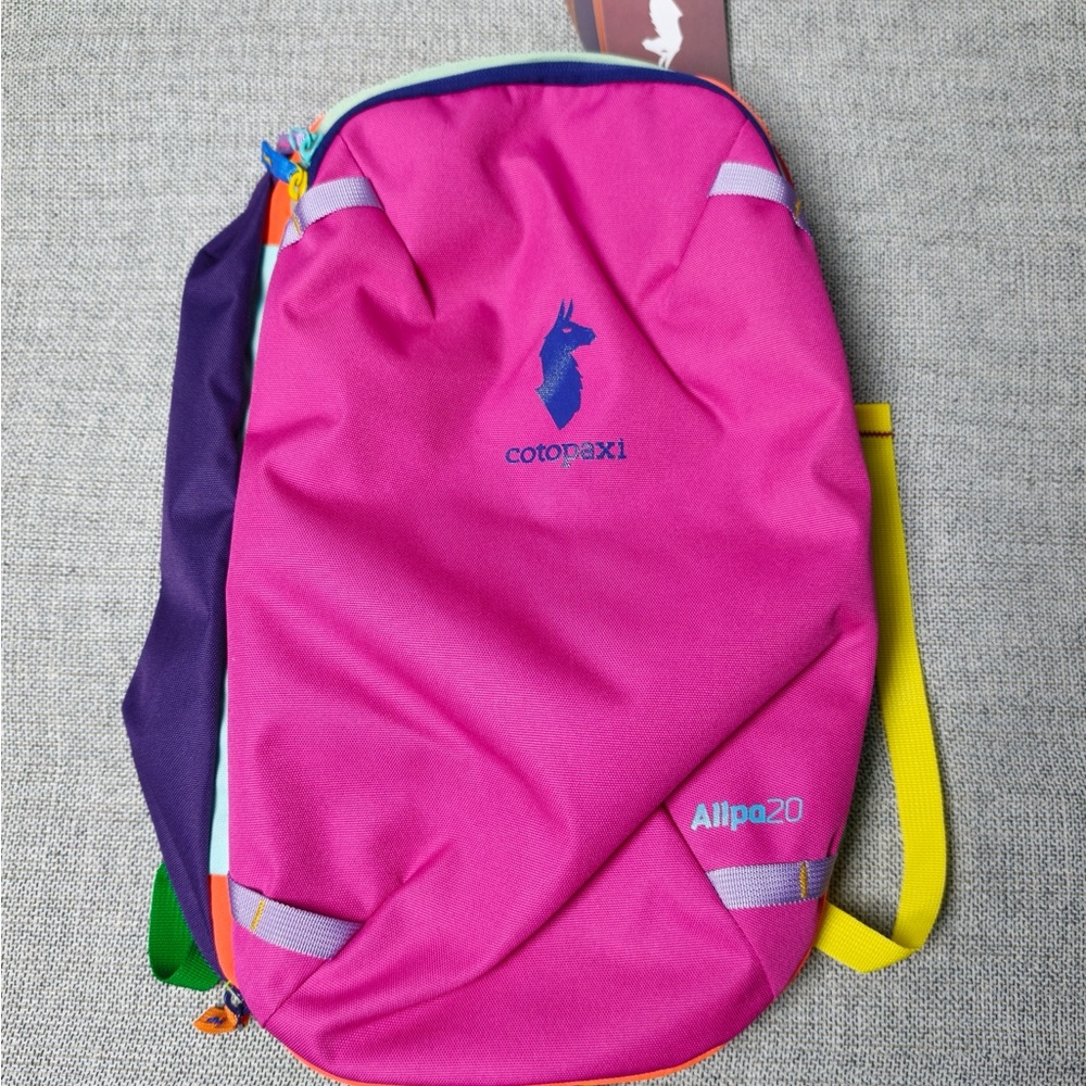 Cotopaxi Allpa 20 L Bright Pink Daypack with Multicolor Accents NWT